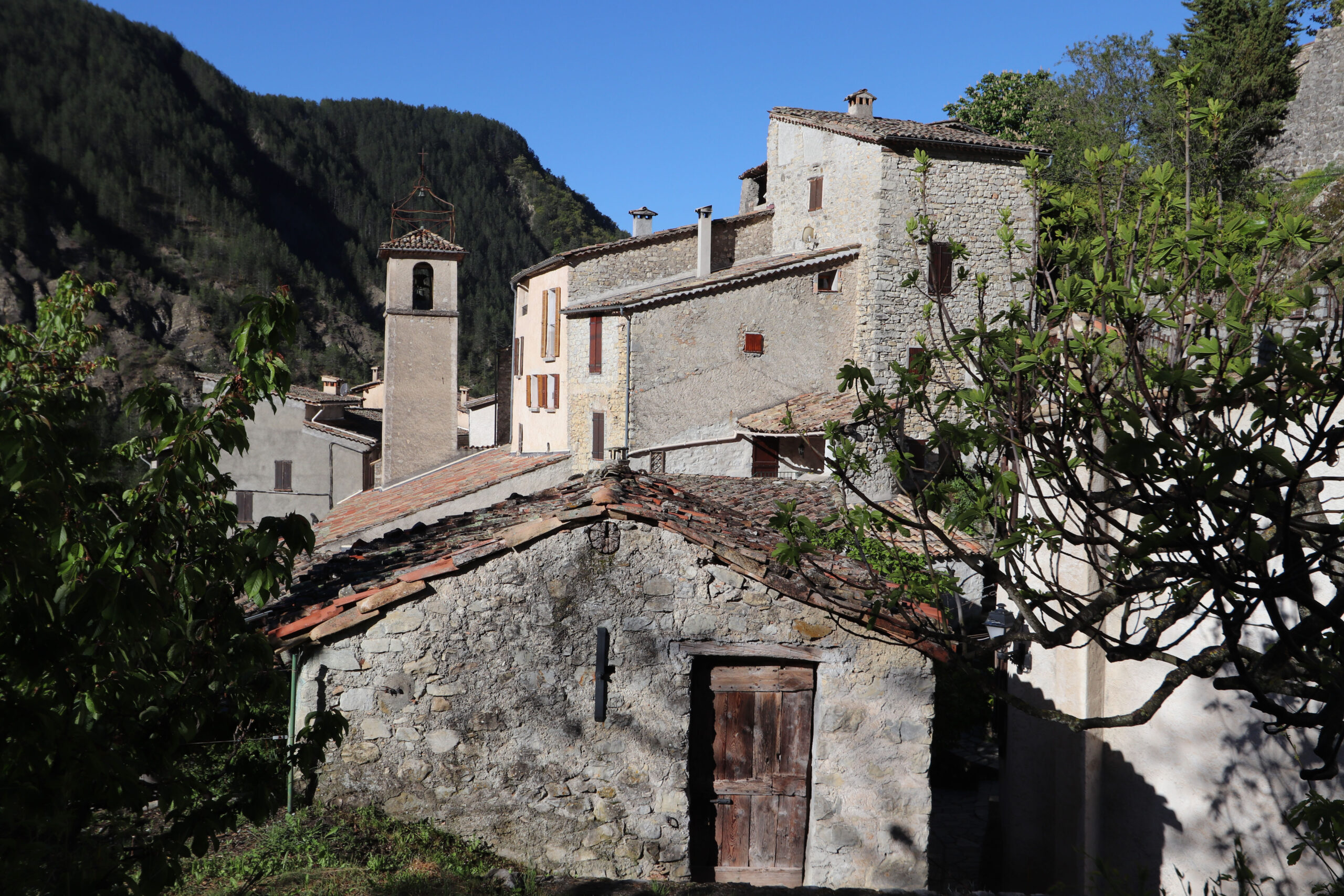 Les Villages De La Vall e De La Roudoule Roudoule comus e En Terre 